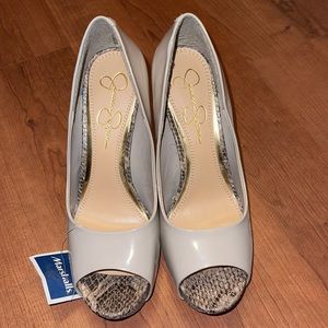 Jessica Simpson Gray Patent Peep Toe Pumps with Snakeskin Accent